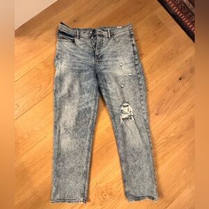 Universal thread wide leg, boyfriend jeans